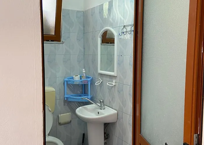 Economy With Balcony Sofia Gasthof Durrës