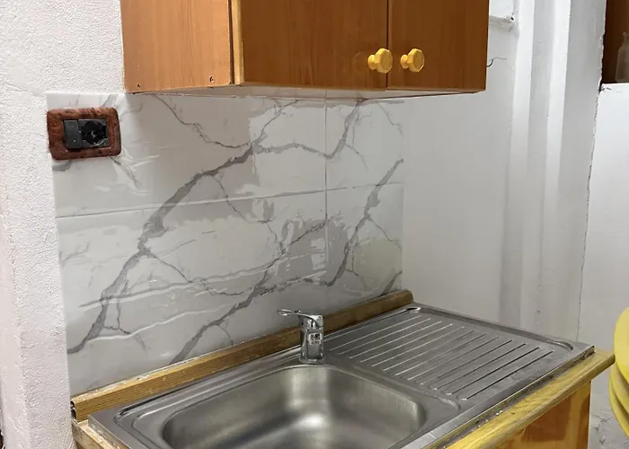 Economy With Balcony Sofia Gasthof