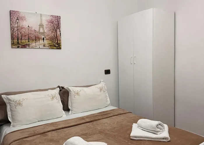 Economy With Balcony Sofia Gasthof *